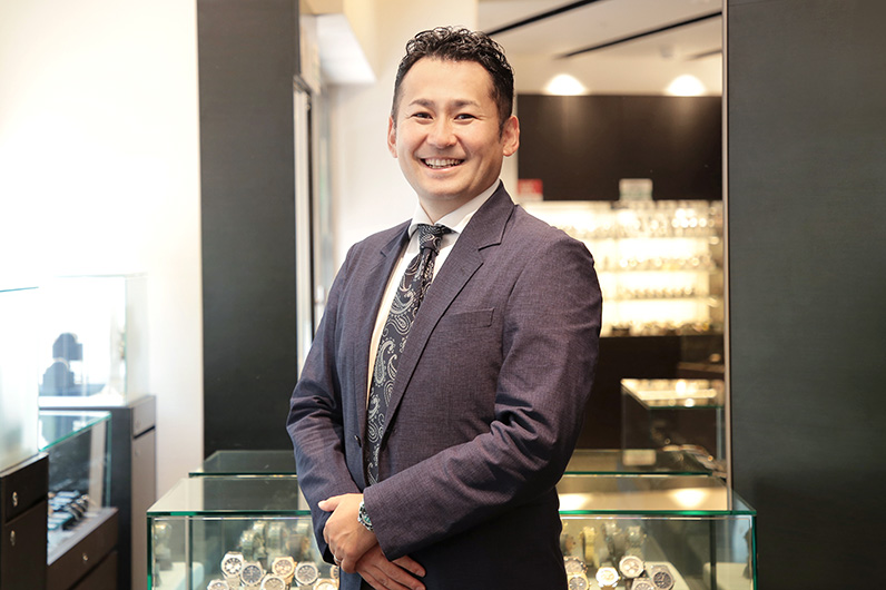 副店長　上杉　画像