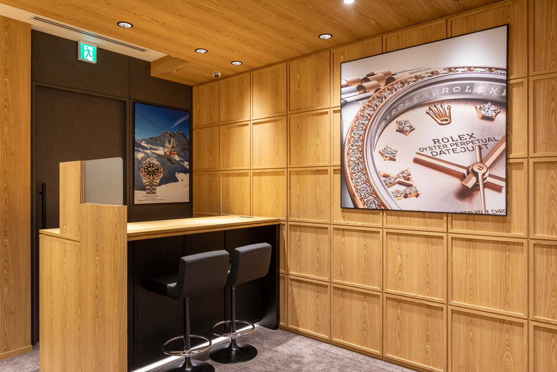 新宿店 店内イメージ